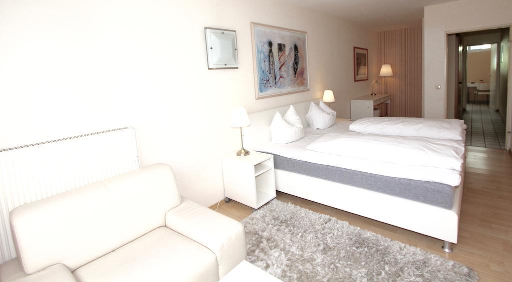 דיסלדורף Apartmenthaus Alt Graz מראה חיצוני תמונה