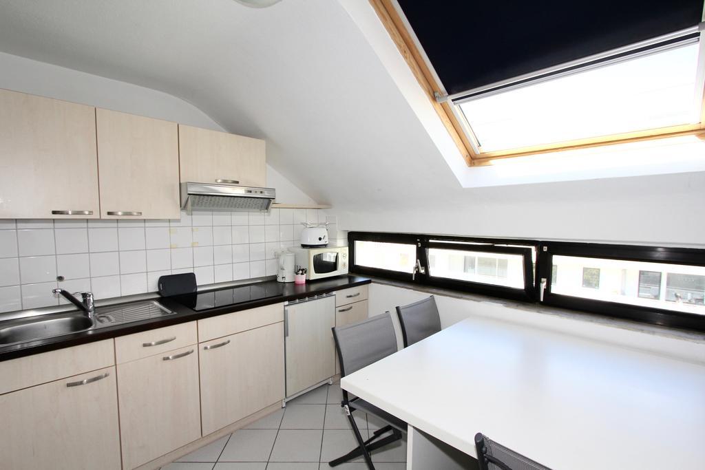 דיסלדורף Apartmenthaus Alt Graz מראה חיצוני תמונה